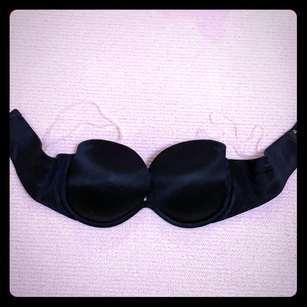 Victoria’s Secret strapless push up bra!